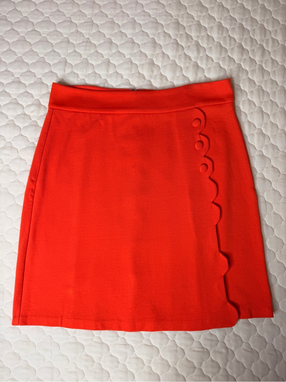 Elegant blood orange Red Scallop-Trim Women's Skirt